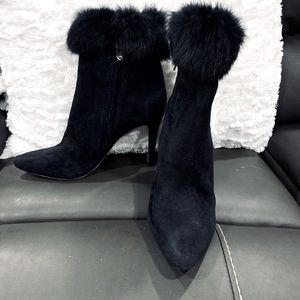 Beautiful Antonio Melani ankle boots